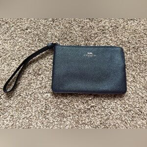 NWOT Coach Metallic Navy Blue Zip Wallet Wristlet